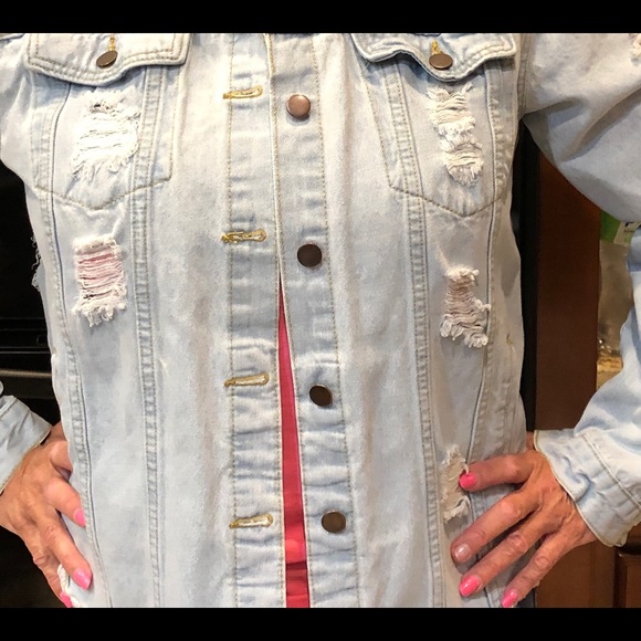 Pretty Little Thing distressed denim jacket size L - Picture 3 of 11